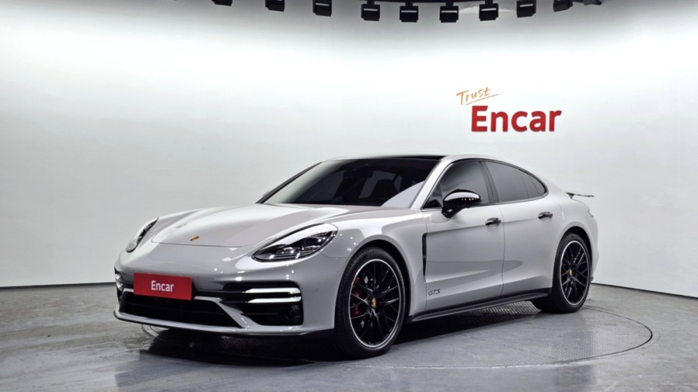 Porsche Panamera (971)
