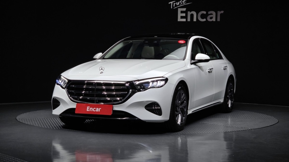 Mercedes-Benz E-Class W214
