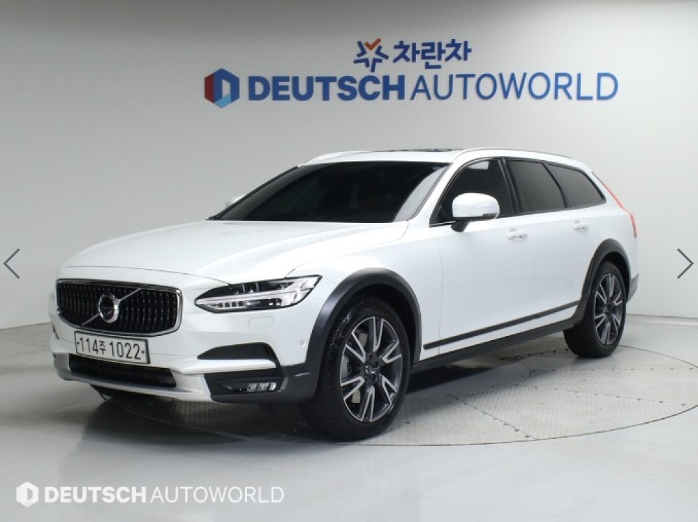 Volvo V90 Cross Country