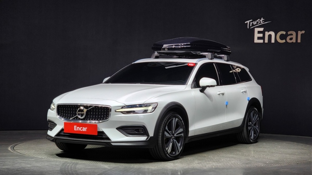 Volvo V60 Cross Country 2nd Generation