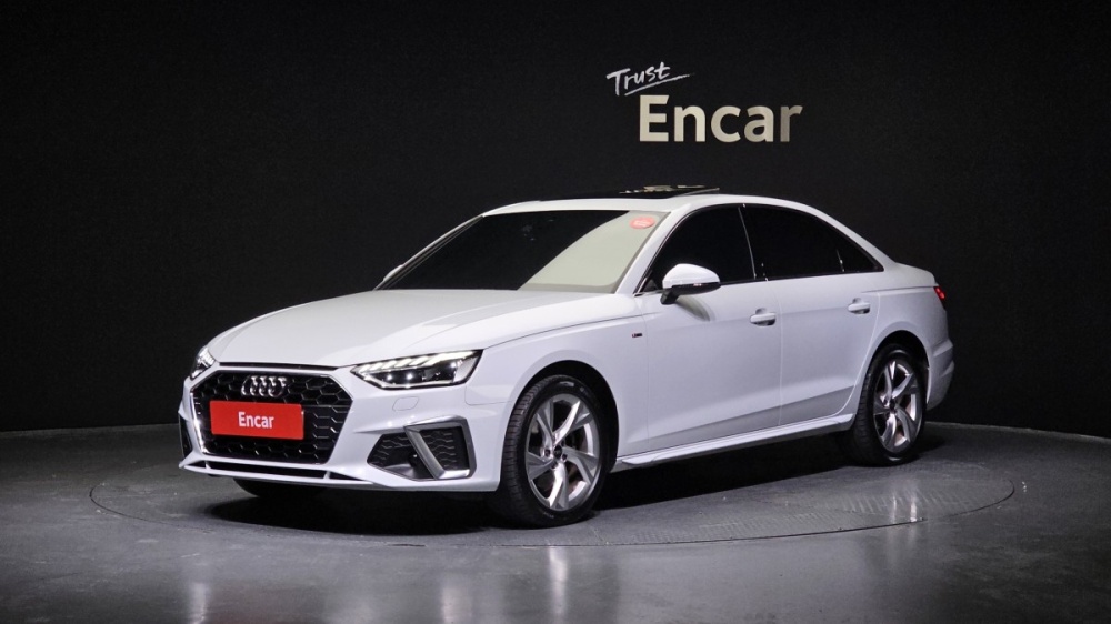 Audi A4 (B9)