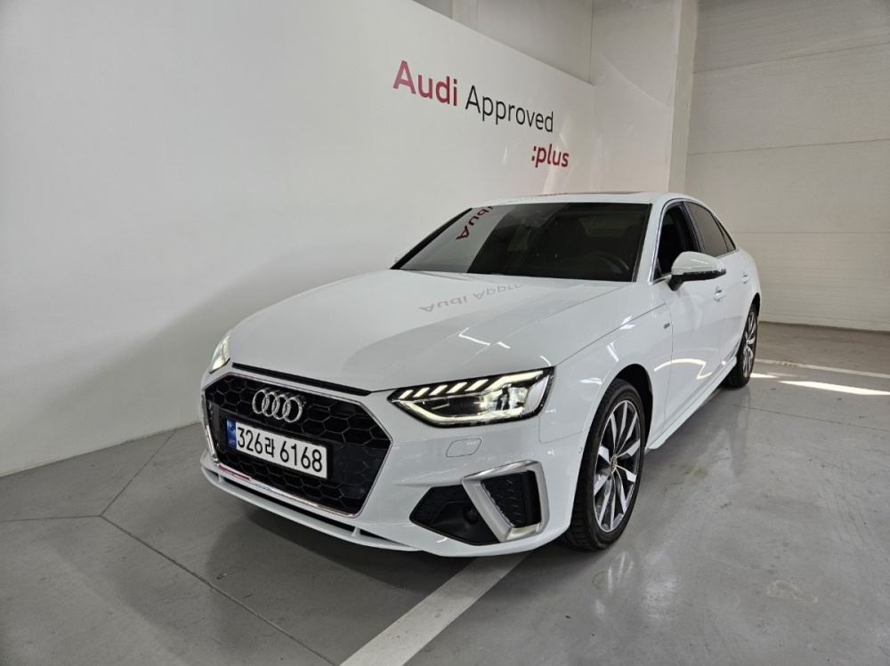 Audi A4 (B9)