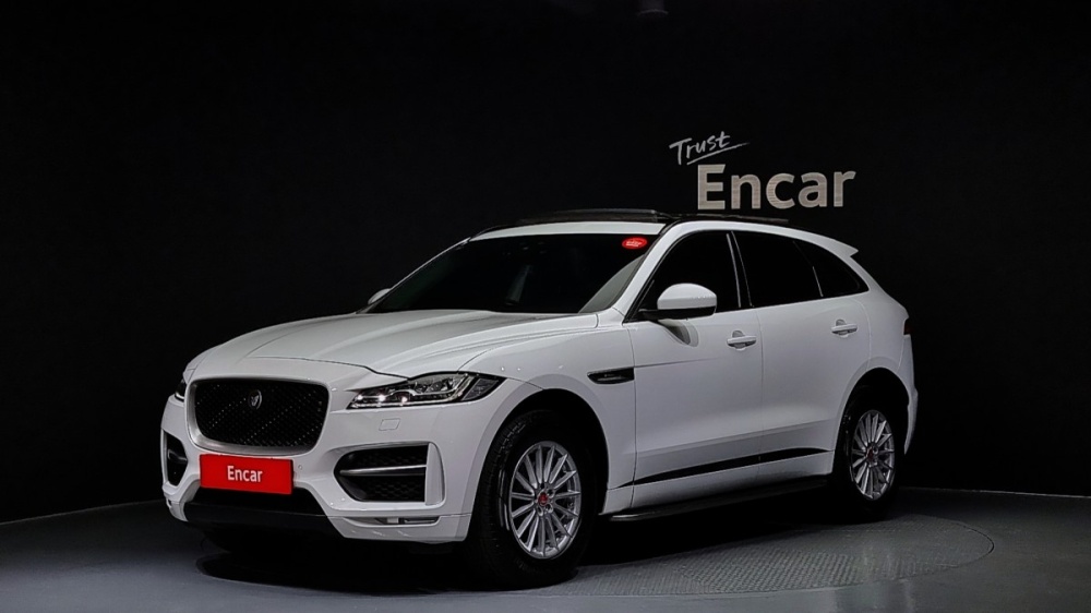 Jaguar F-PACE