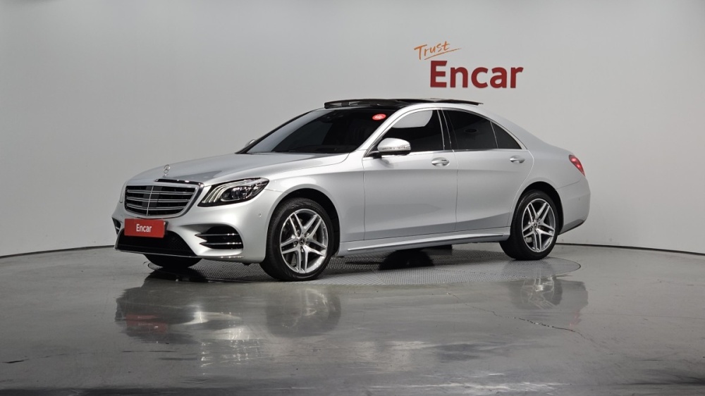 Mercedes-Benz S-Class W222