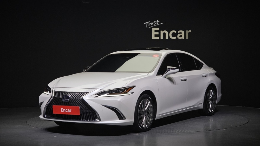 Lexus ES300h 7th generation