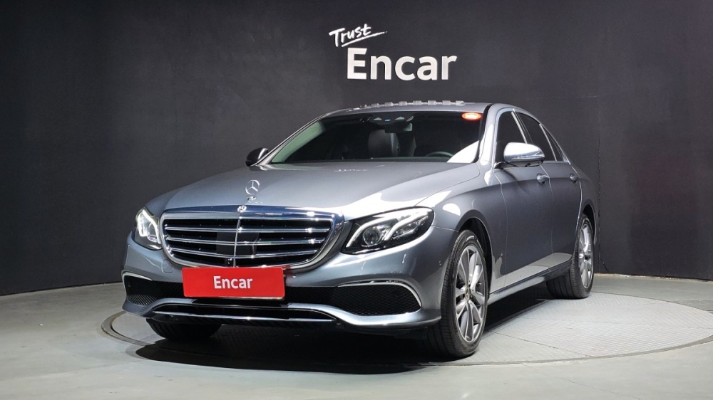 Mercedes-Benz E-Class W213