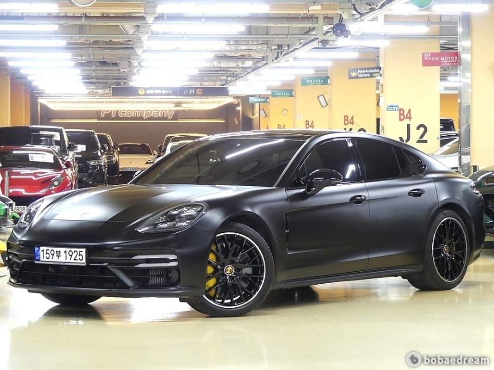 Porsche Panamera (971)