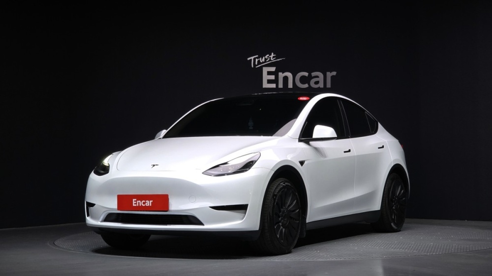 Tesla model Y