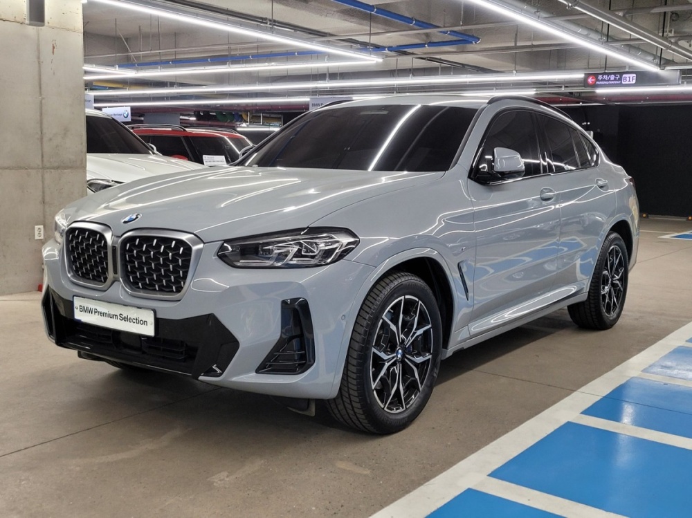 BMW X4 (G02)