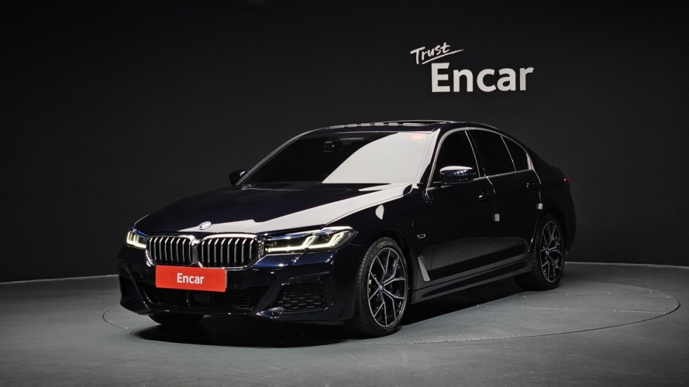 BMW 5 series (G30)