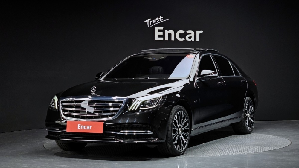 Mercedes-Benz S-Class W222