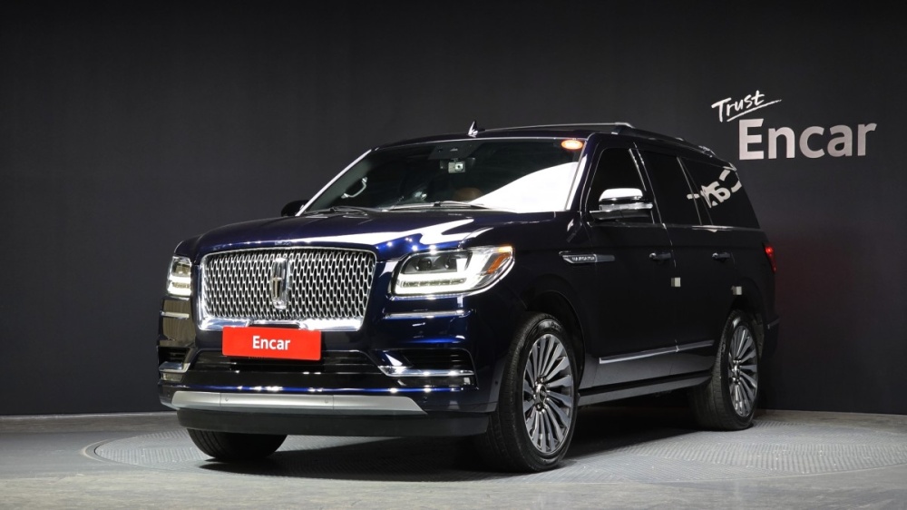 Lincoln Navigator 4th generation