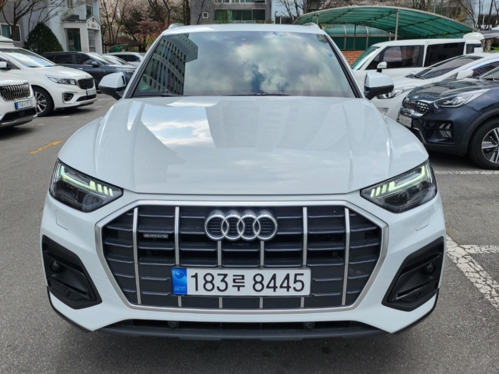 Audi Q5 (FY)