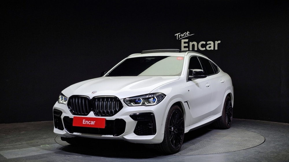 BMW X6 (G06)