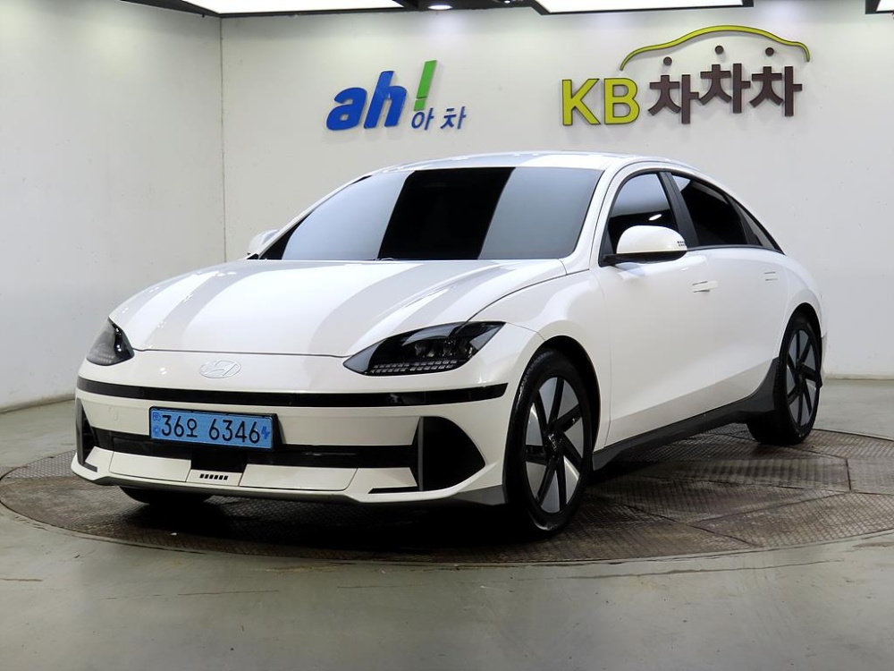 Hyundai Ioniq 6