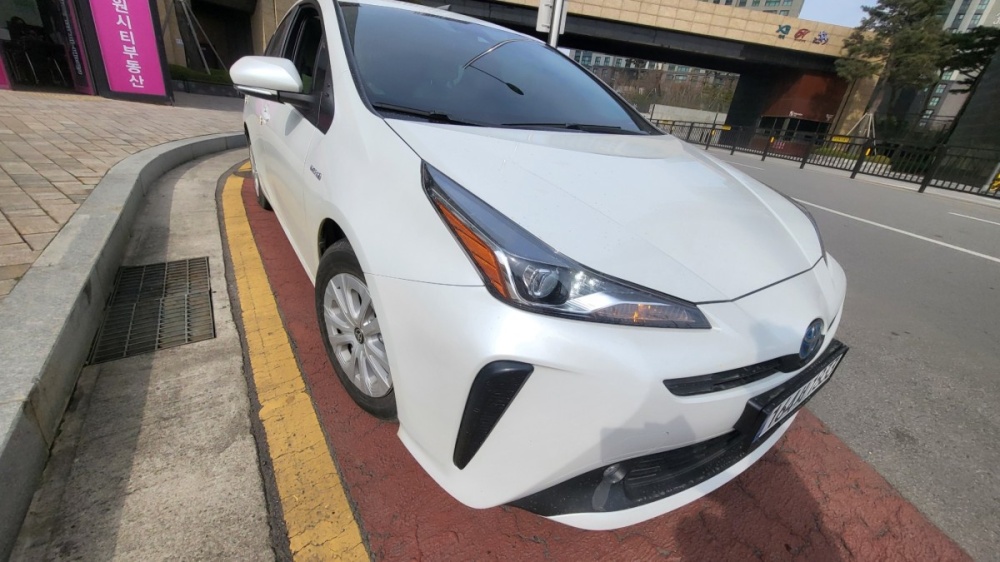 Toyota Prius 4th generation