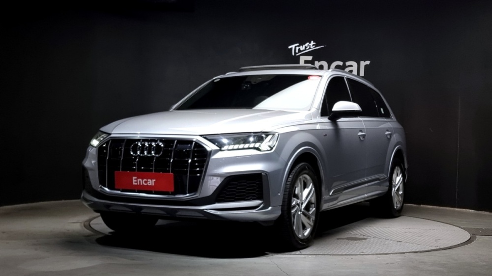 Audi Q7 (4M)