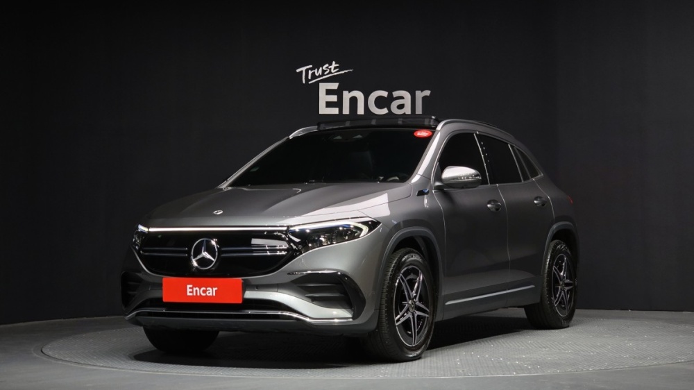 Mercedes-Benz EQA-H243
