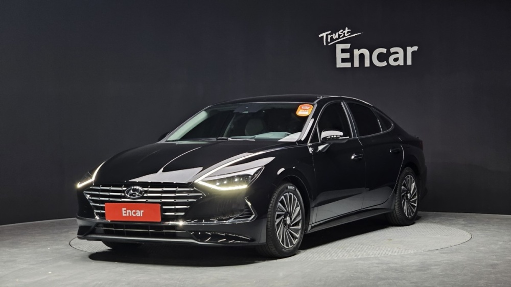 Hyundai Sonata Hybrid (DN8)