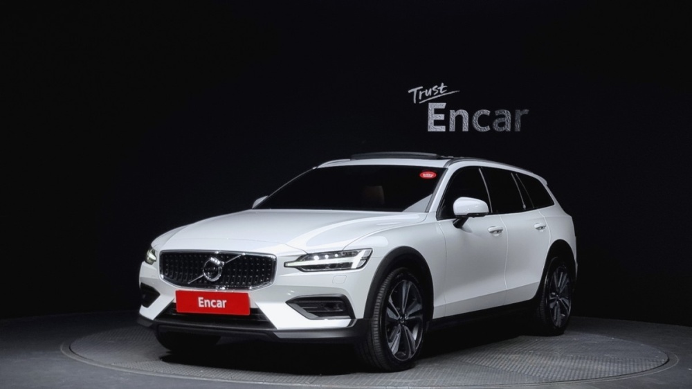 Volvo V60 Cross Country 2nd Generation