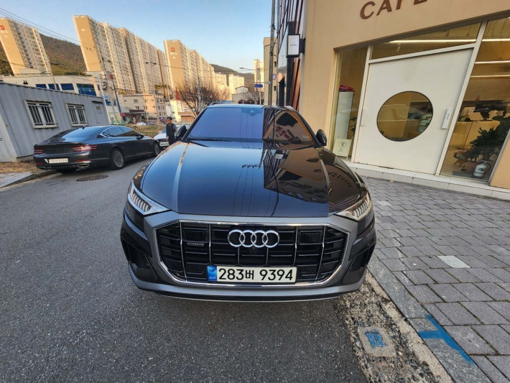 Audi Q8 (4M)