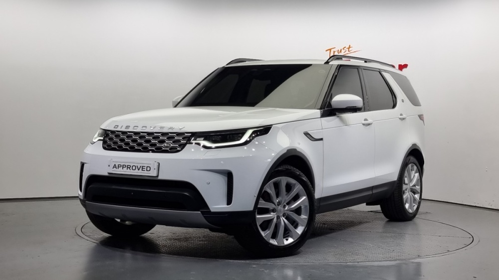 Land rover discovery 5