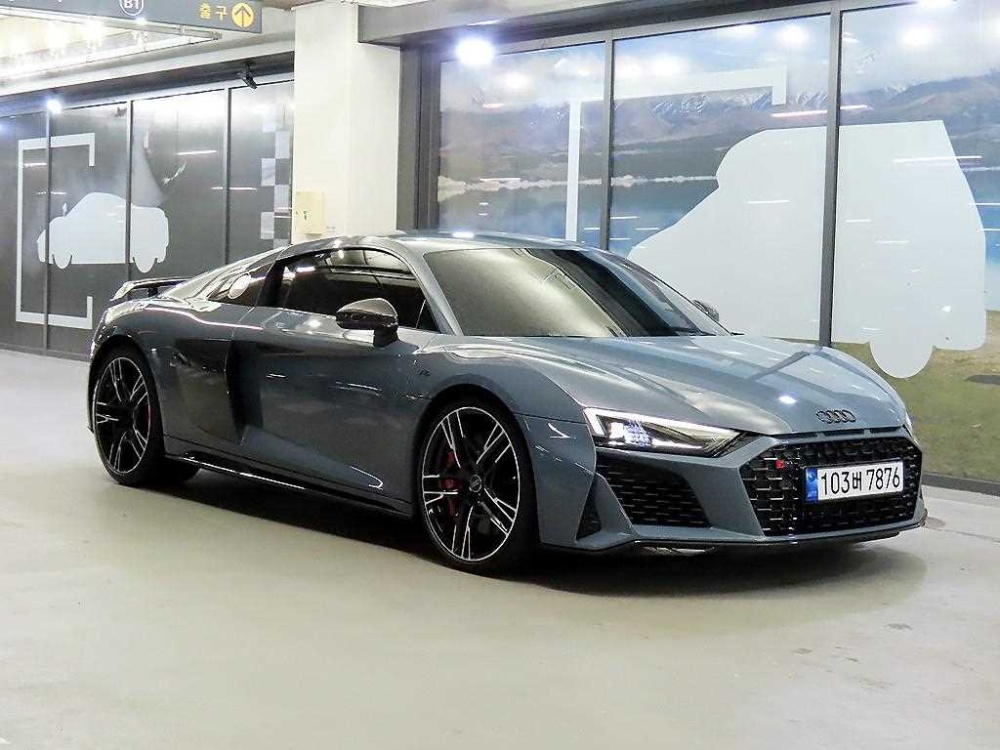 Audi R8 (4S)