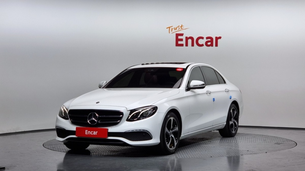 Mercedes-Benz E-Class W213
