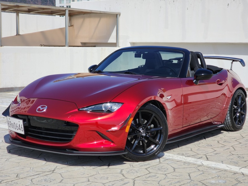 Mazda MX-5 MIATA