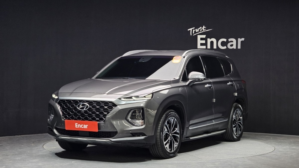 Hyundai Santa Fe TM