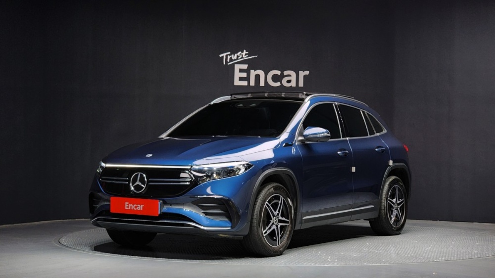 Mercedes-Benz EQA-H243