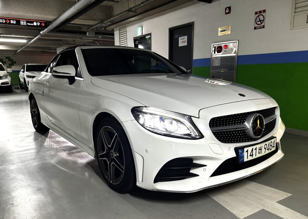 Mercedes-Benz C-Class W205