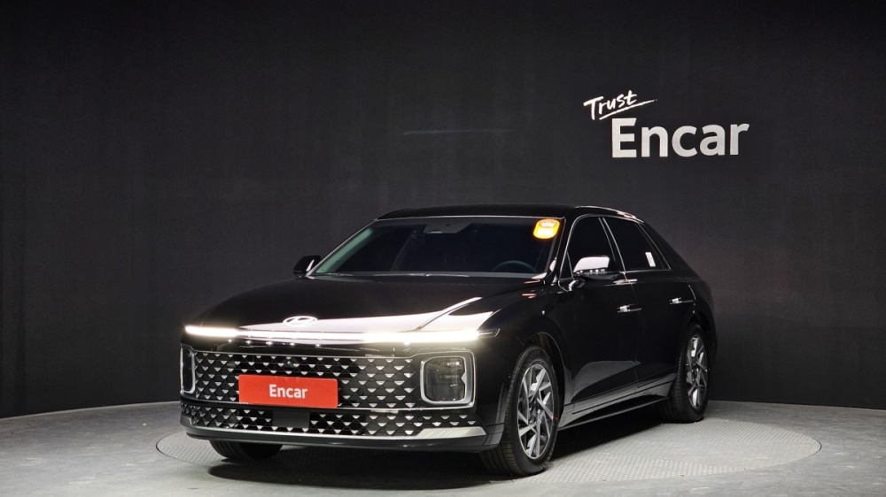 Hyundai Grandeur Hybrid (GN7)