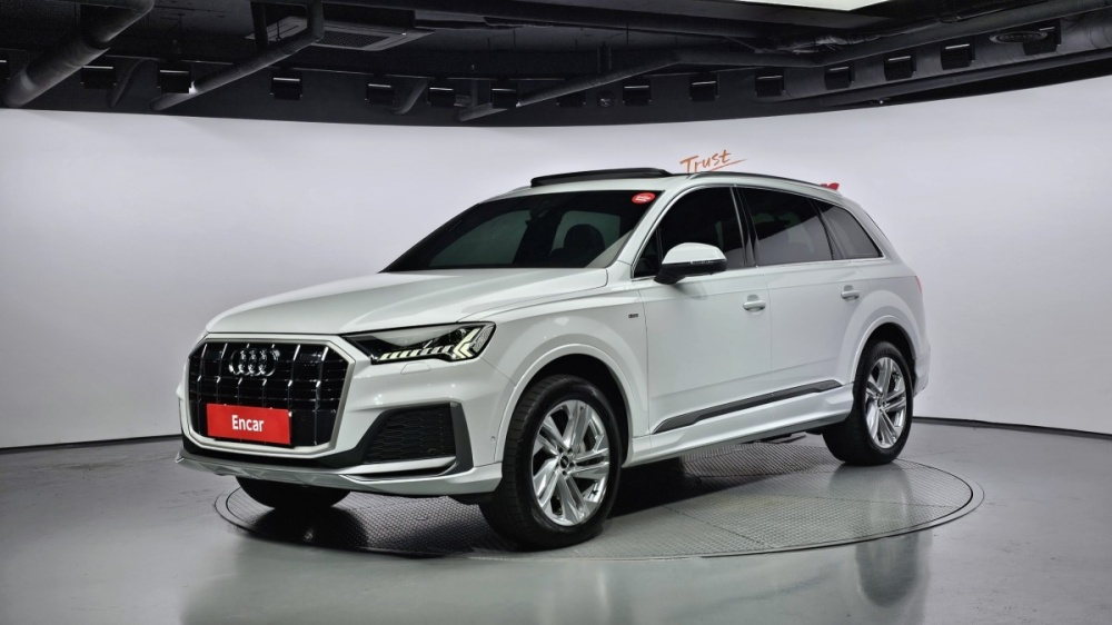 Audi Q7 (4M)