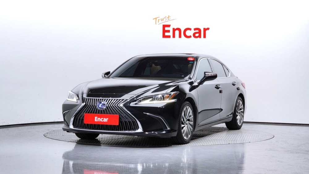 Lexus ES300h 7th generation