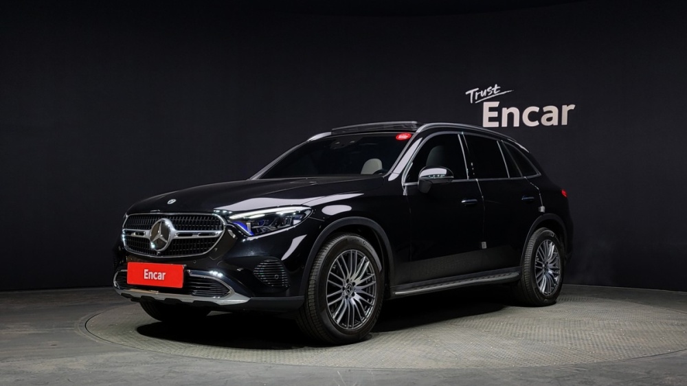 Mercedes-Benz GLC-Class X254