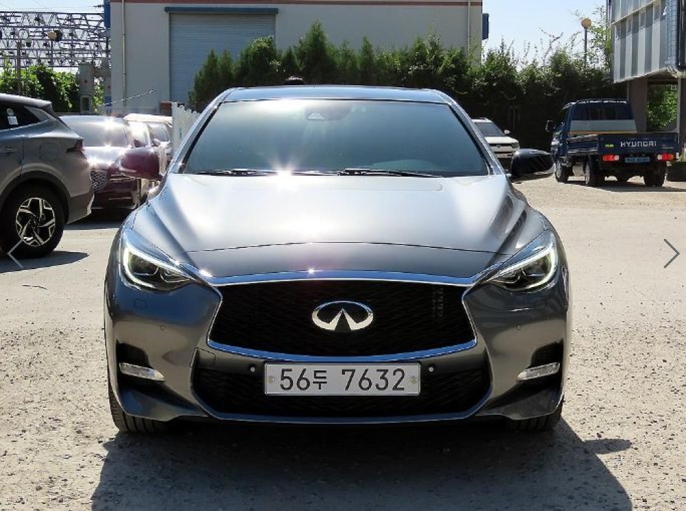 Infinity Q30