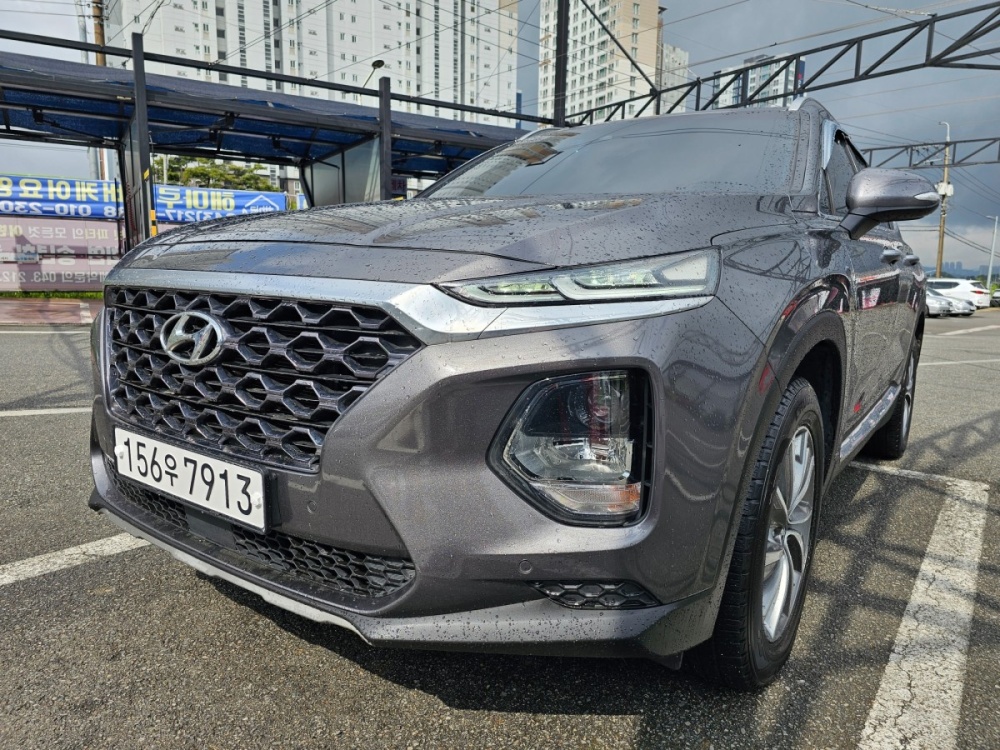 Hyundai Santa Fe TM