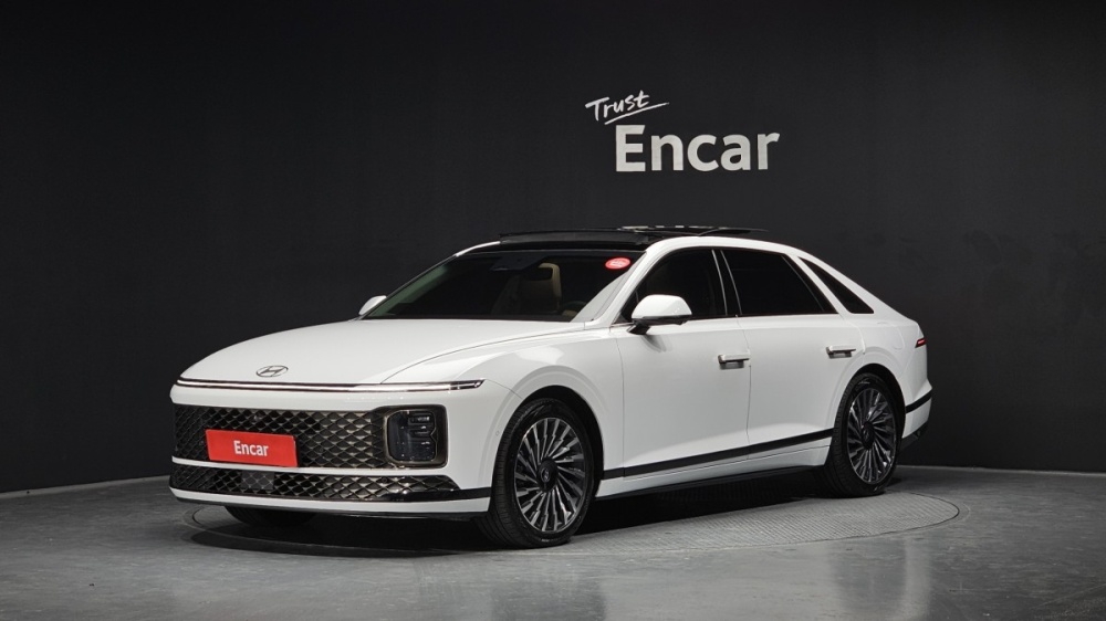 Hyundai Grandeur Hybrid (GN7)
