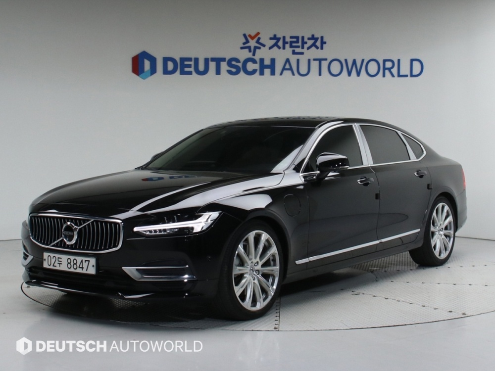 Volvo S90