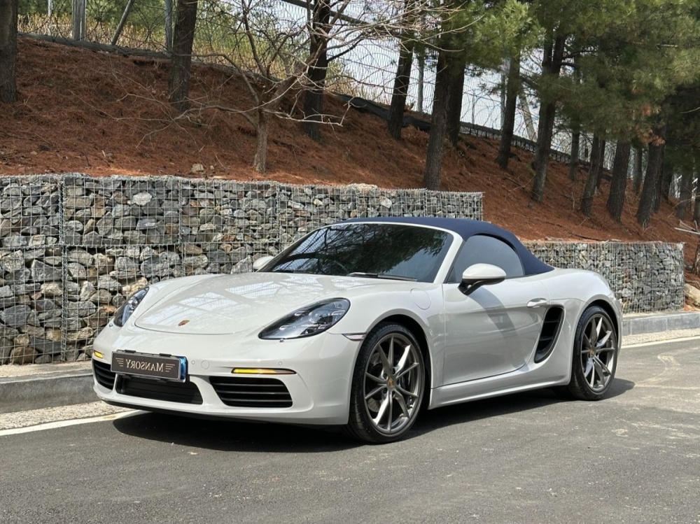 Porsche 718 boxster