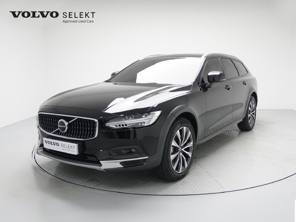 Volvo V90 Cross Country