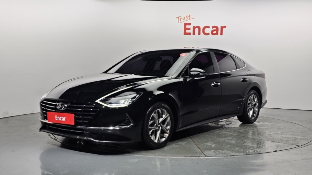 Hyundai Sonata (DN8)