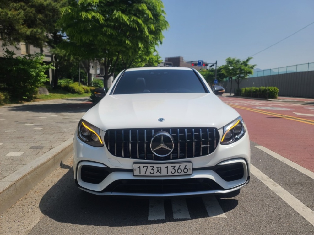 Mercedes-Benz GLC-Class X253