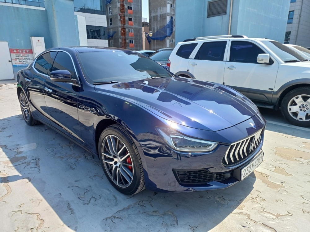 Maserati Ghibli