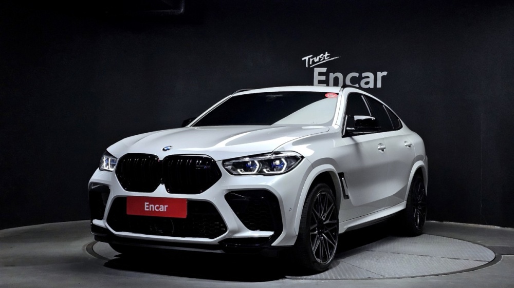 BMW X6M (G06)