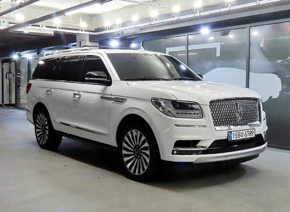 Lincoln navigator