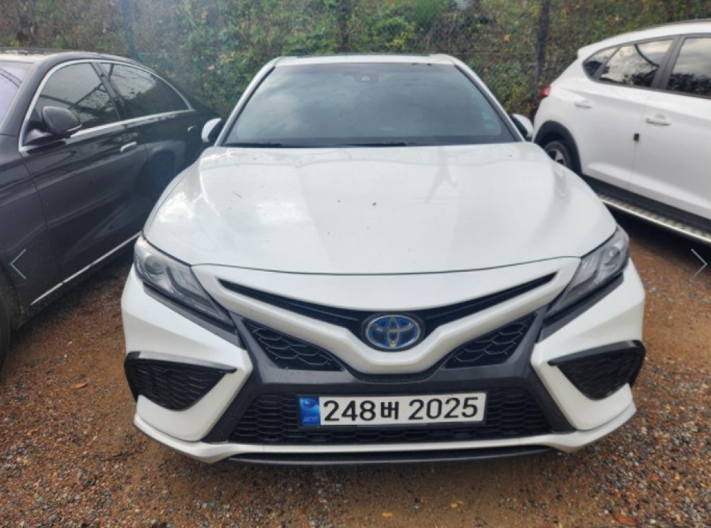 Toyota Camry (XV70)