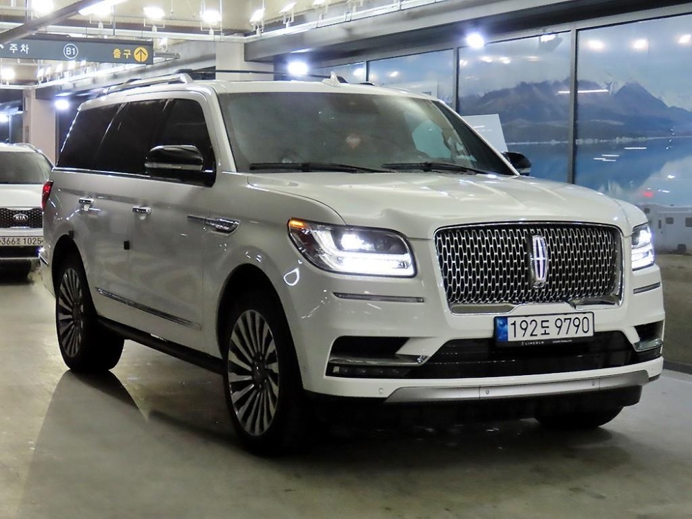 Lincoln navigator