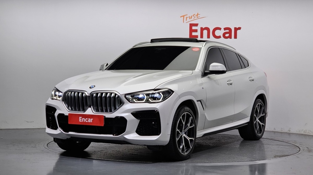 BMW X6 (G06)